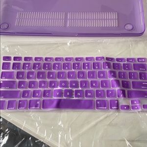 Purple cover for a 13” MacBook Pro with Retina dis